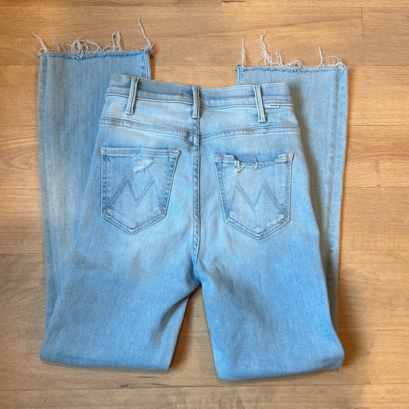 MOTHER The Hustler Ankle Fray in Not So Chill Pill - Picture 10 of 12